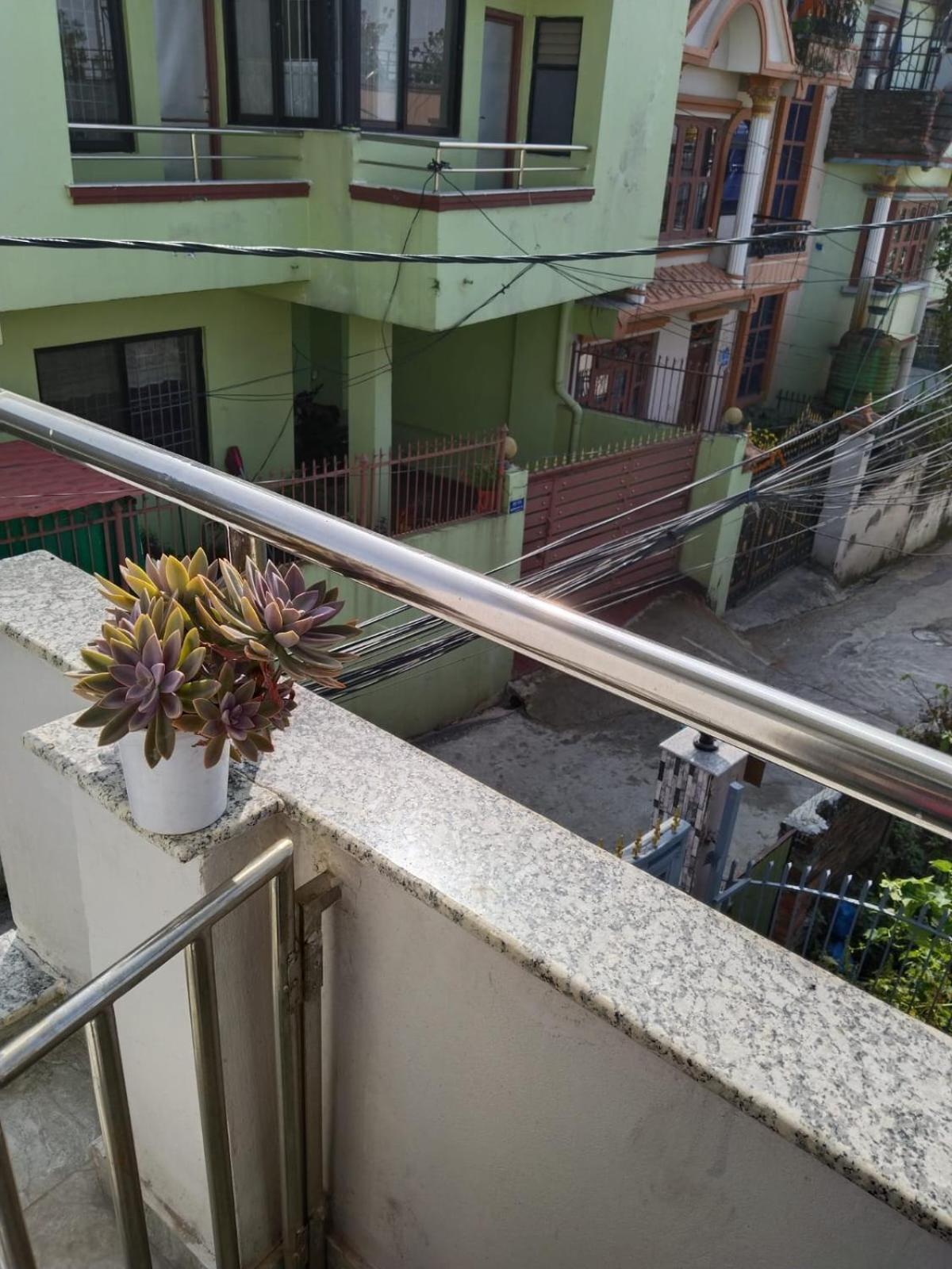 Kathmandu Airport View Hotel And Lodge Экстерьер фото
