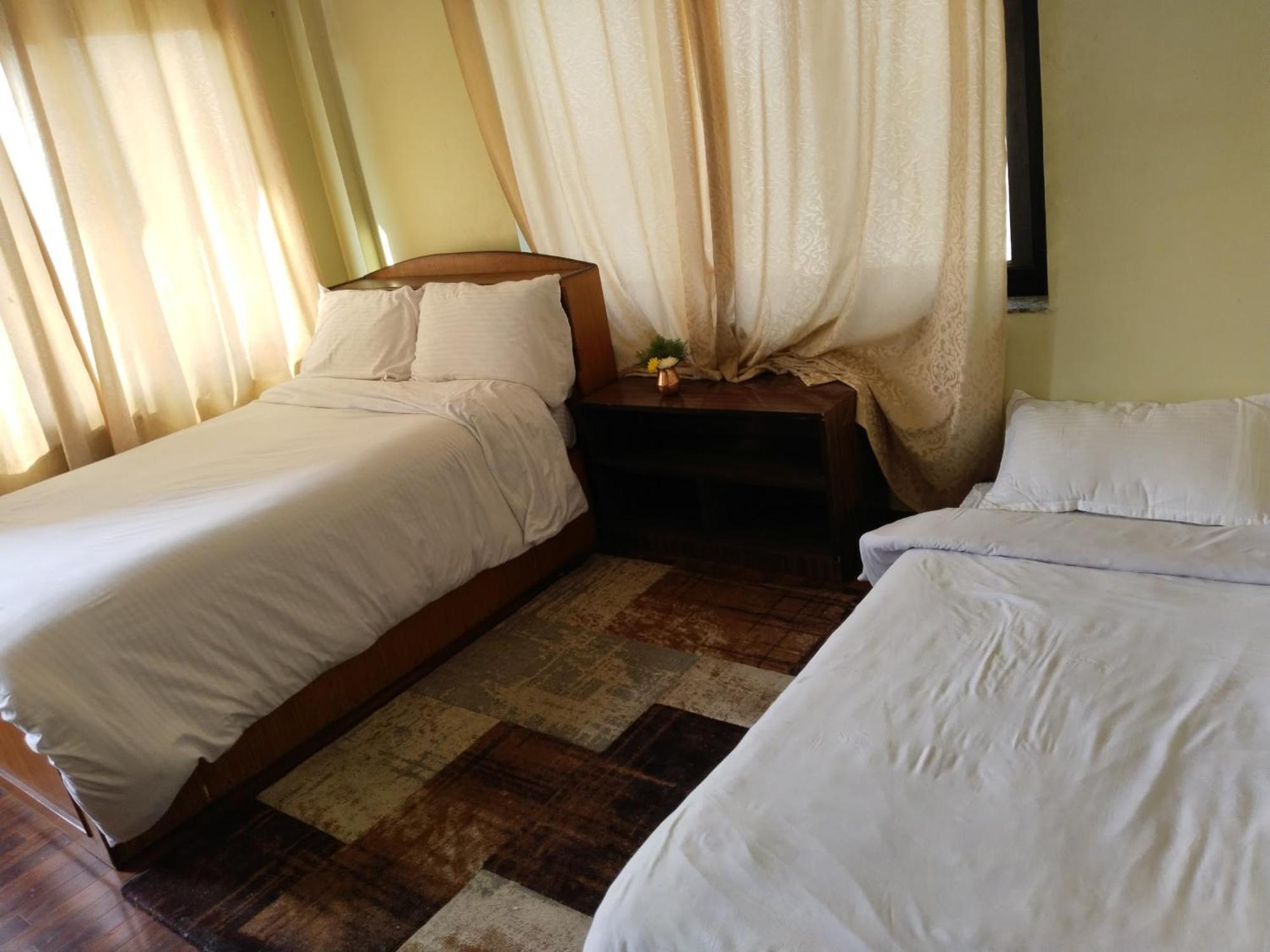 Kathmandu Airport View Hotel And Lodge Экстерьер фото